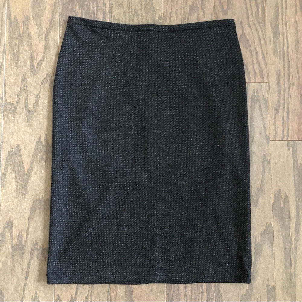Armani Collezioni Italy 100% Wool Pencil Skirt